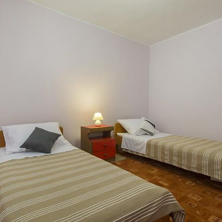 Bulat Sea View Apartments Σίμπενικ Εξωτερικό φωτογραφία