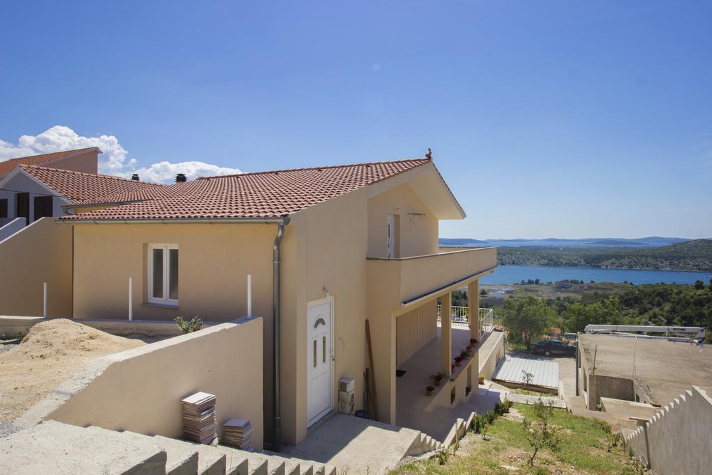 Bulat Sea View Apartments Σίμπενικ Εξωτερικό φωτογραφία